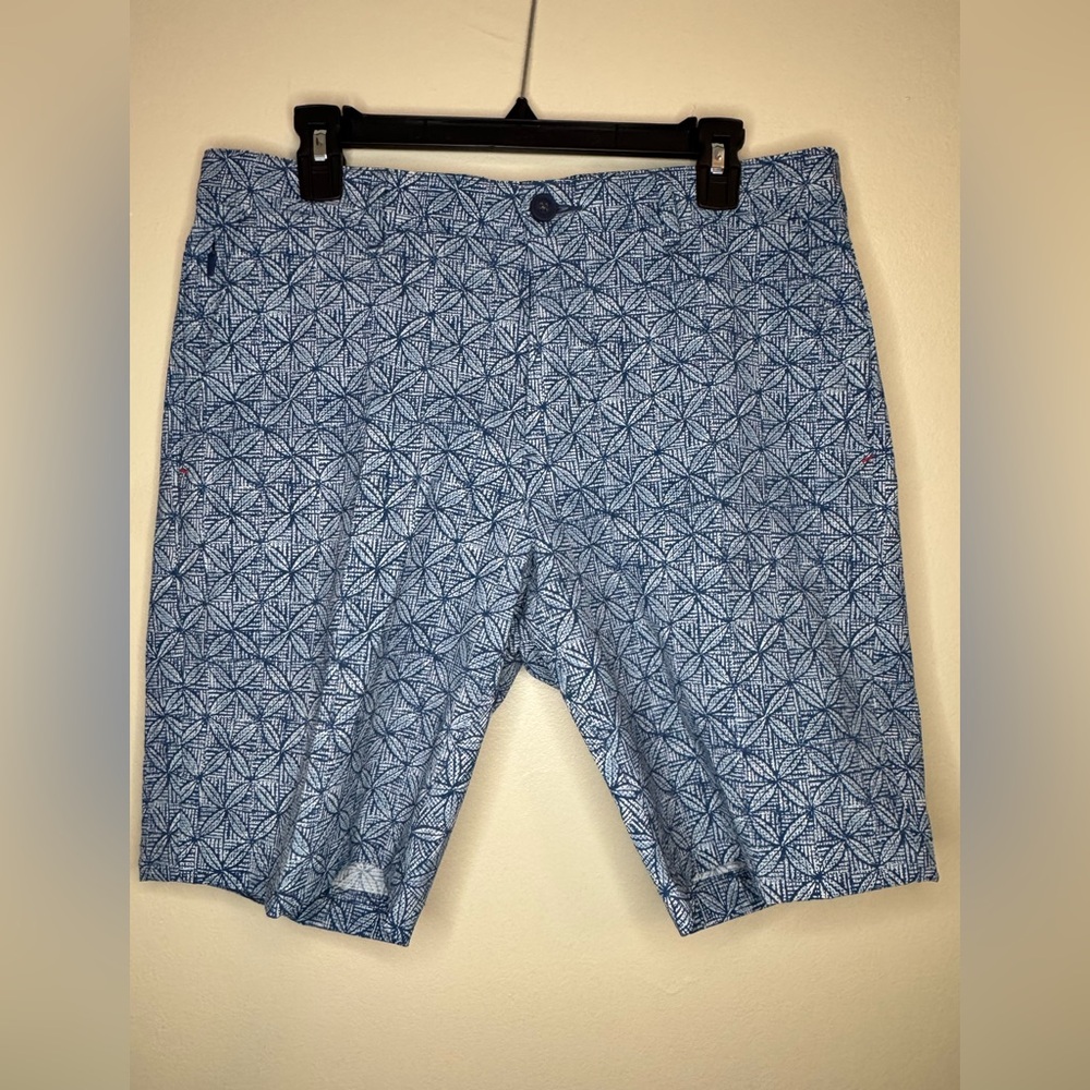 Tommy Bahama Blue Geometric Hybrid Shorts Men's 33‎